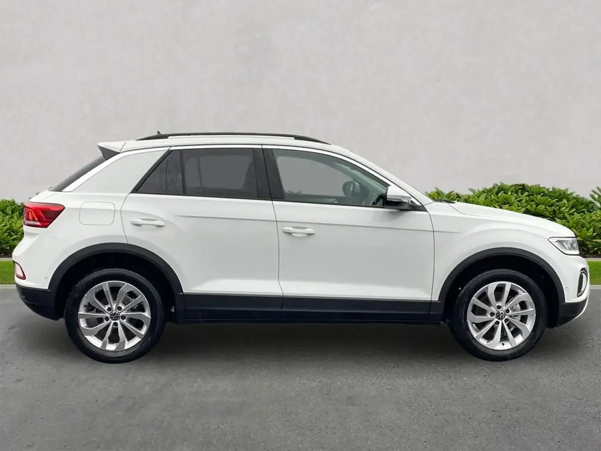 Used VW T-Roc Match 115 HP (84 kW) 2026 White SUV
