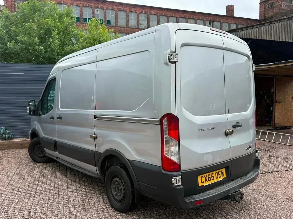 Used Ford Transit Trend 125 HP (91 kW) 2015 Silver Van