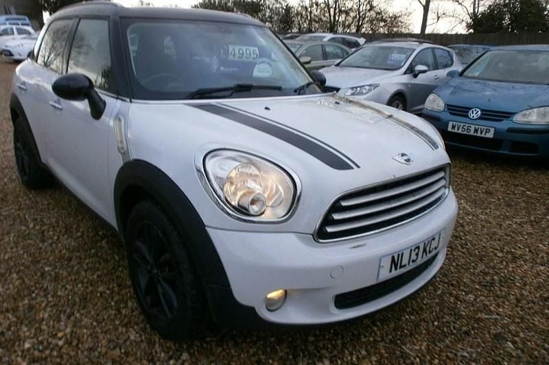 White Used 2013 Mini Cooper Countryman SUV | £4,995 (Fair price) - Image 1/1