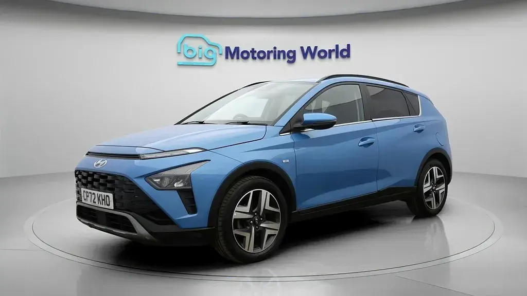 Usado Hyundai Bayon Premium 100 HP (73 kW) 2023 Azul SUV