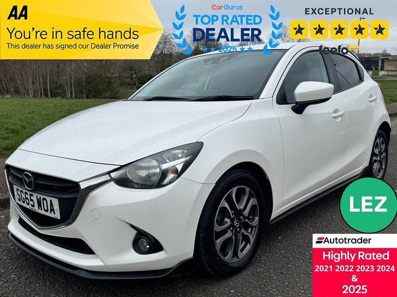 Used Mazda 2 Inclusive 90 HP (66 kW) 2015 White Hatchback