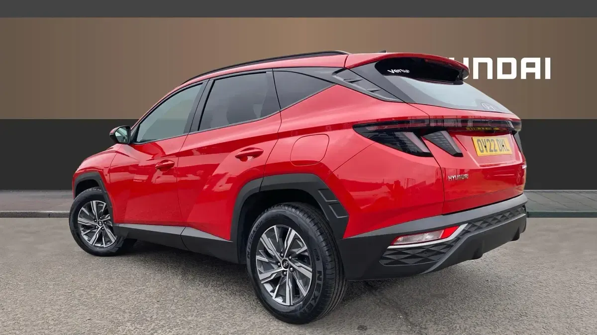 Used Hyundai Tucson SE 150 HP (110 kW) 2022 Red SUV