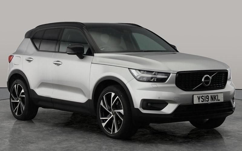 Used Volvo XC40 R-Design Pro 247 HP (181 kW) 2019 Silver SUV