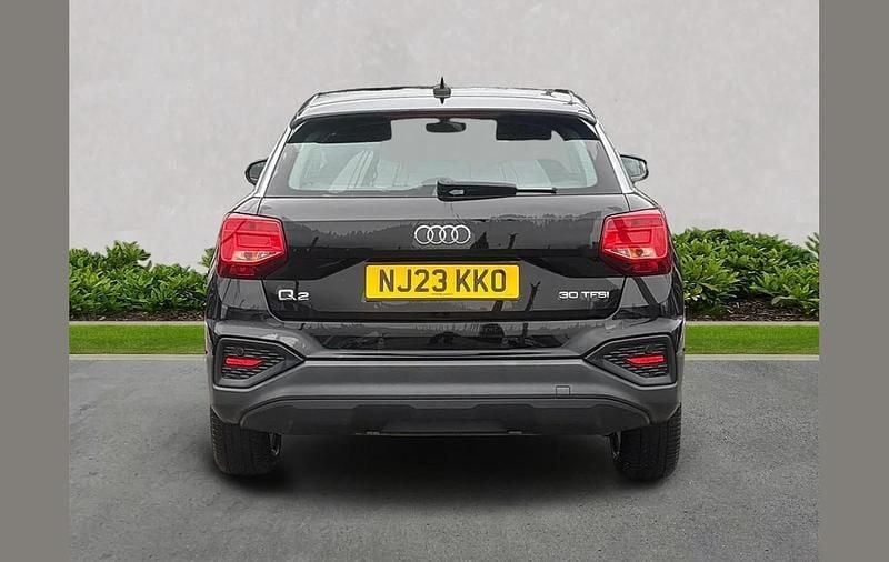 Used Audi Q2 Design 108 HP (79 kW) 2023 Black SUV