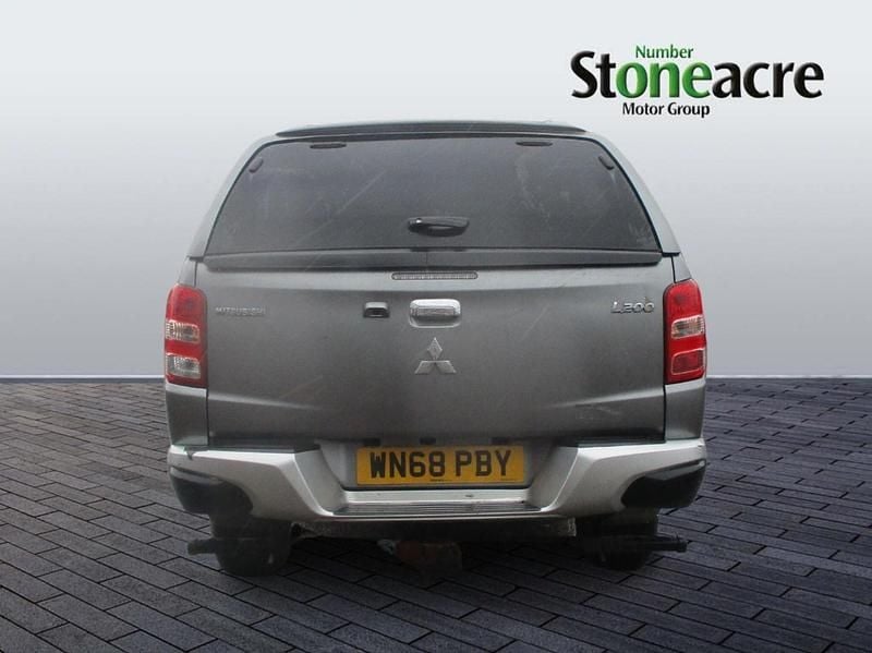 Used Mitsubishi L200 Warrior 181 HP (133 kW) 2018 Grey Pickup