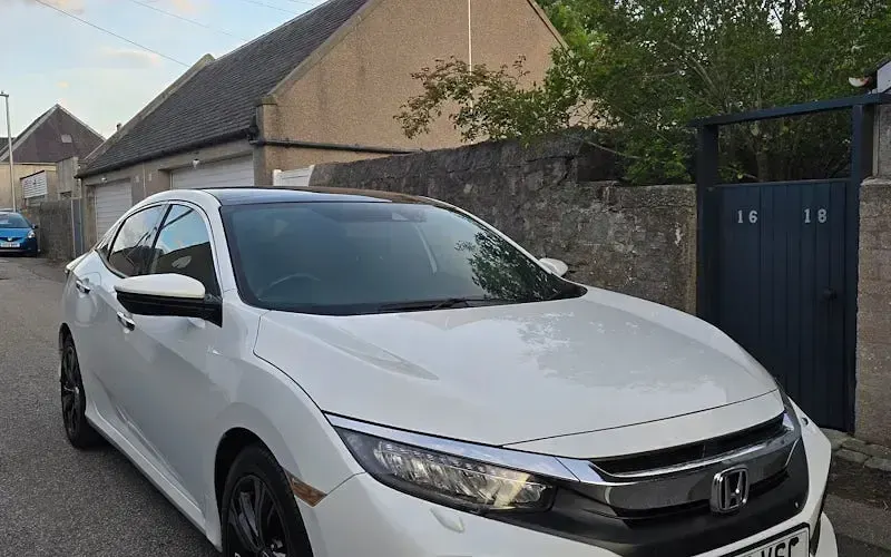 Käytetty Honda Civic Prestige 182 HP (133 kW) 2018 Viistoperä
