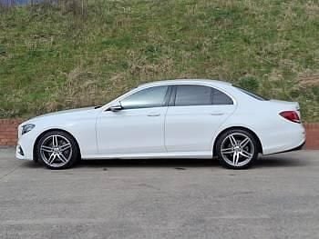 Used Mercedes E200 AMG line 184 HP (135 kW) 2019 White Sedan