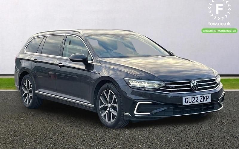 Used VW Passat GTE 218 HP (160 kW) 2022 Grey Estate
