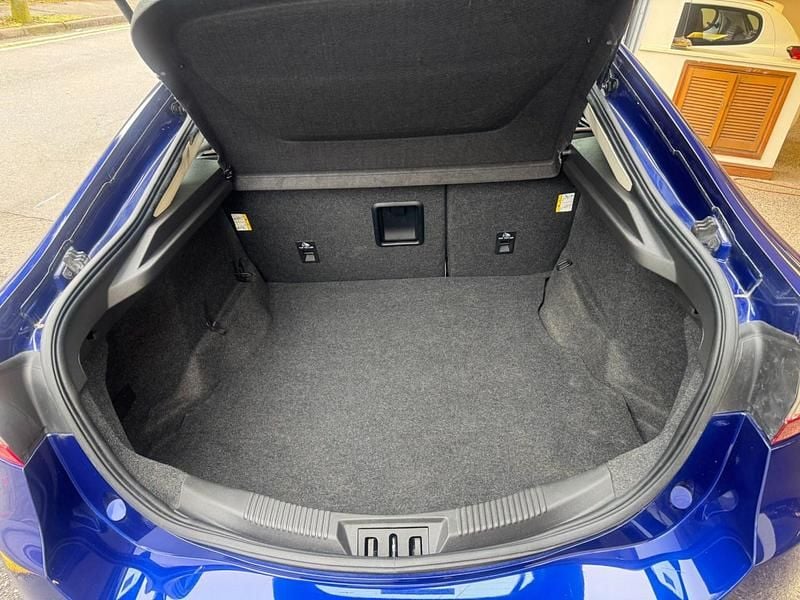 Usado Ford Mondeo Titanium 160 HP (117 kW) 2016 Azul Citadino