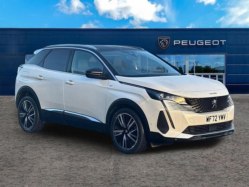 Used Peugeot 3008 Premium 2022 White Hatchback