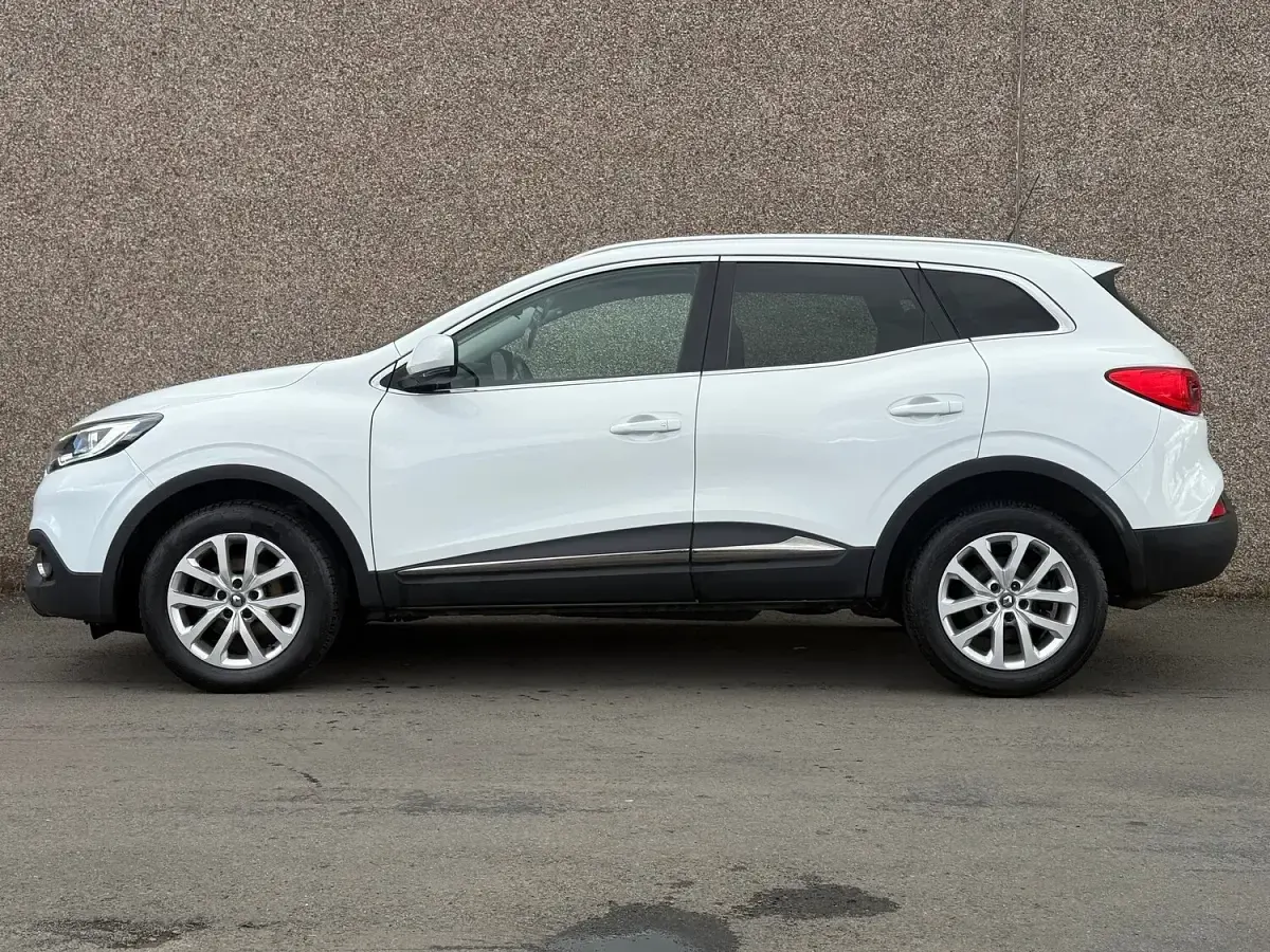 Used Renault Kadjar Dynamique 110 HP (80 kW) 2017 White SUV