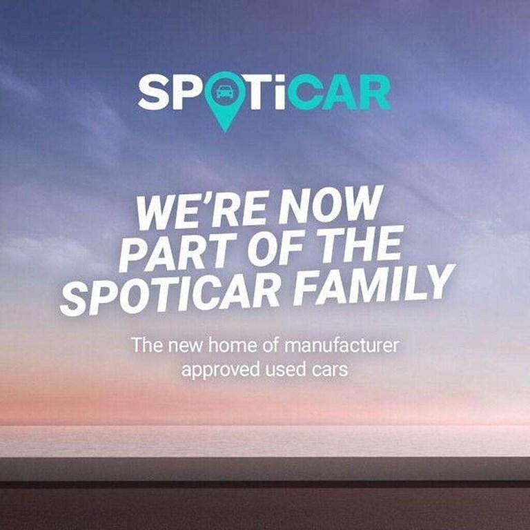 Used Nissan Micra 99 HP (72 kW) 2019 Red Hatchback