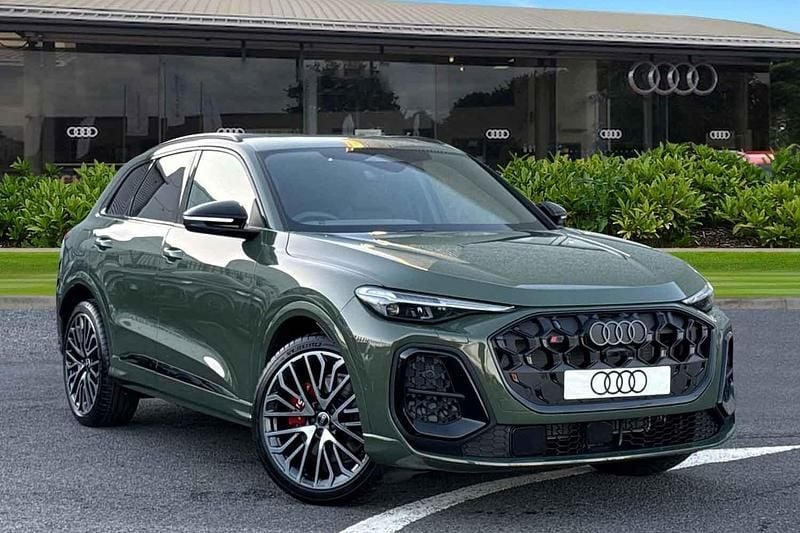 Green New 2025 Audi SQ5 Sport SUV | £69,990 (Super price) - Image 1/4