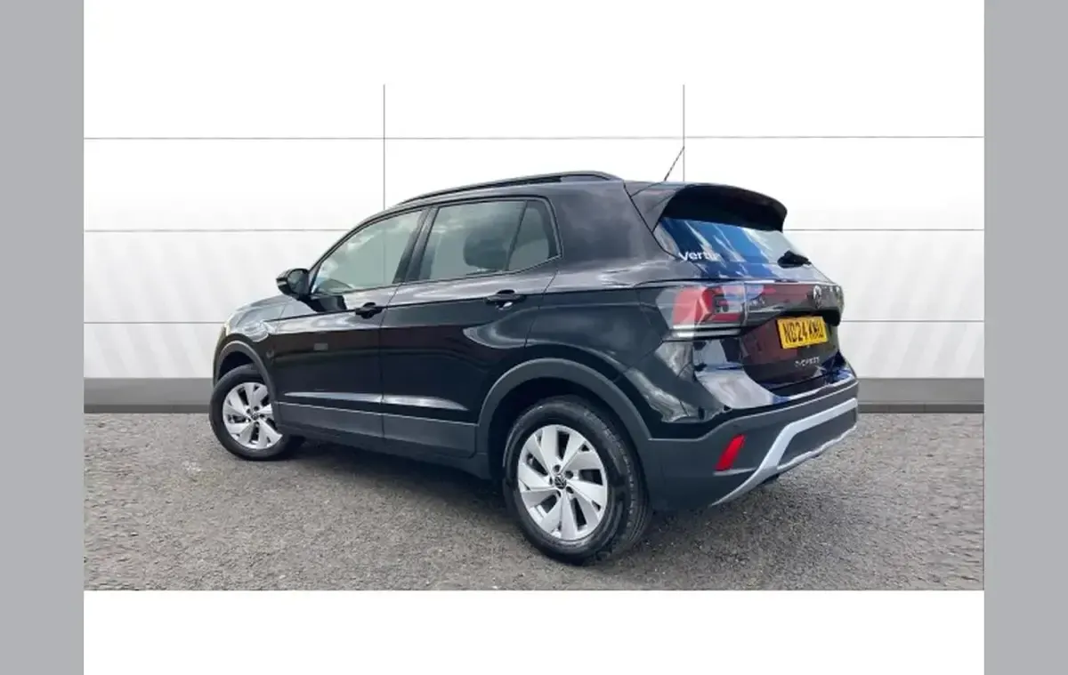 Used VW T-Cross Life 94 HP (69 kW) 2024 Black SUV