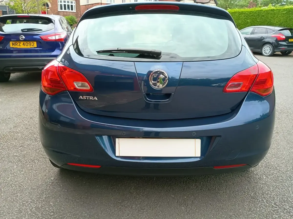 Used Vauxhall Astra Active 2012 Blue Hatchback
