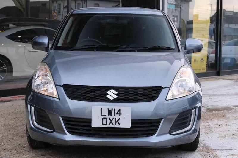 Used Suzuki Swift SZ4 94 HP (69 kW) 2025 Grey Hatchback