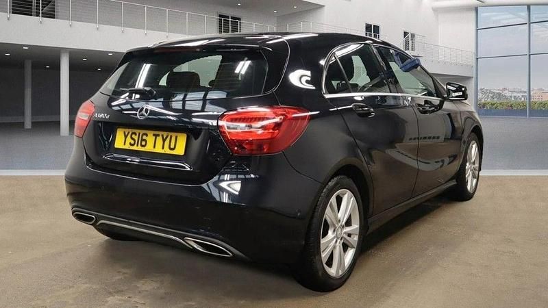 Used Mercedes A180 2016 Black Hatchback