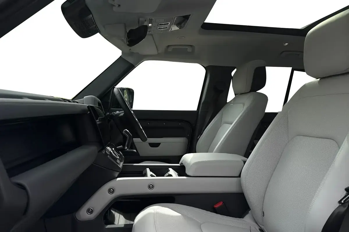 New Land Rover Defender HSE Dynamic 2026 Grey SUV