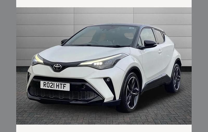 Used Toyota C-HR Sport 122 HP (89 kW) 2021 White SUV
