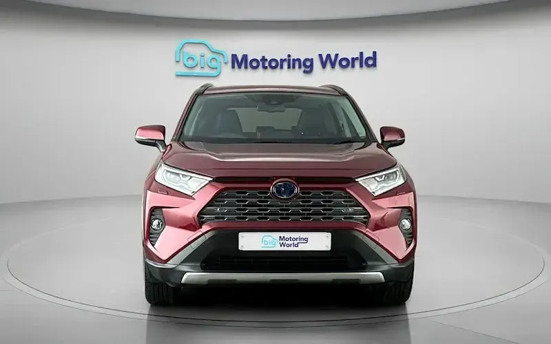 Used Toyota RAV4 Hybrid 218 HP (160 kW) 2025 SUV