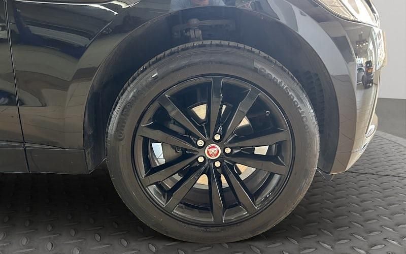 Used Jaguar F-Pace R-Sport 179 HP (131 kW) 2020 SUV