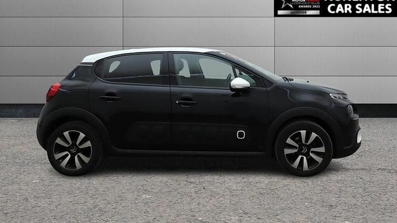 Used Citroën C3 Flair 82 HP (60 kW) 2018 Black Hatchback