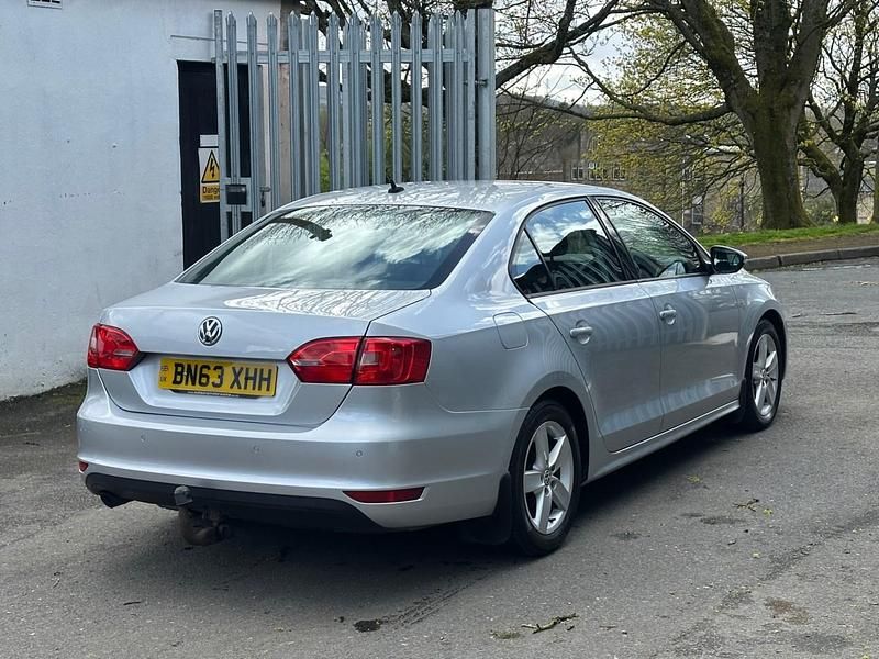 Begagnad VW Jetta SE 2013 Silver Sedan