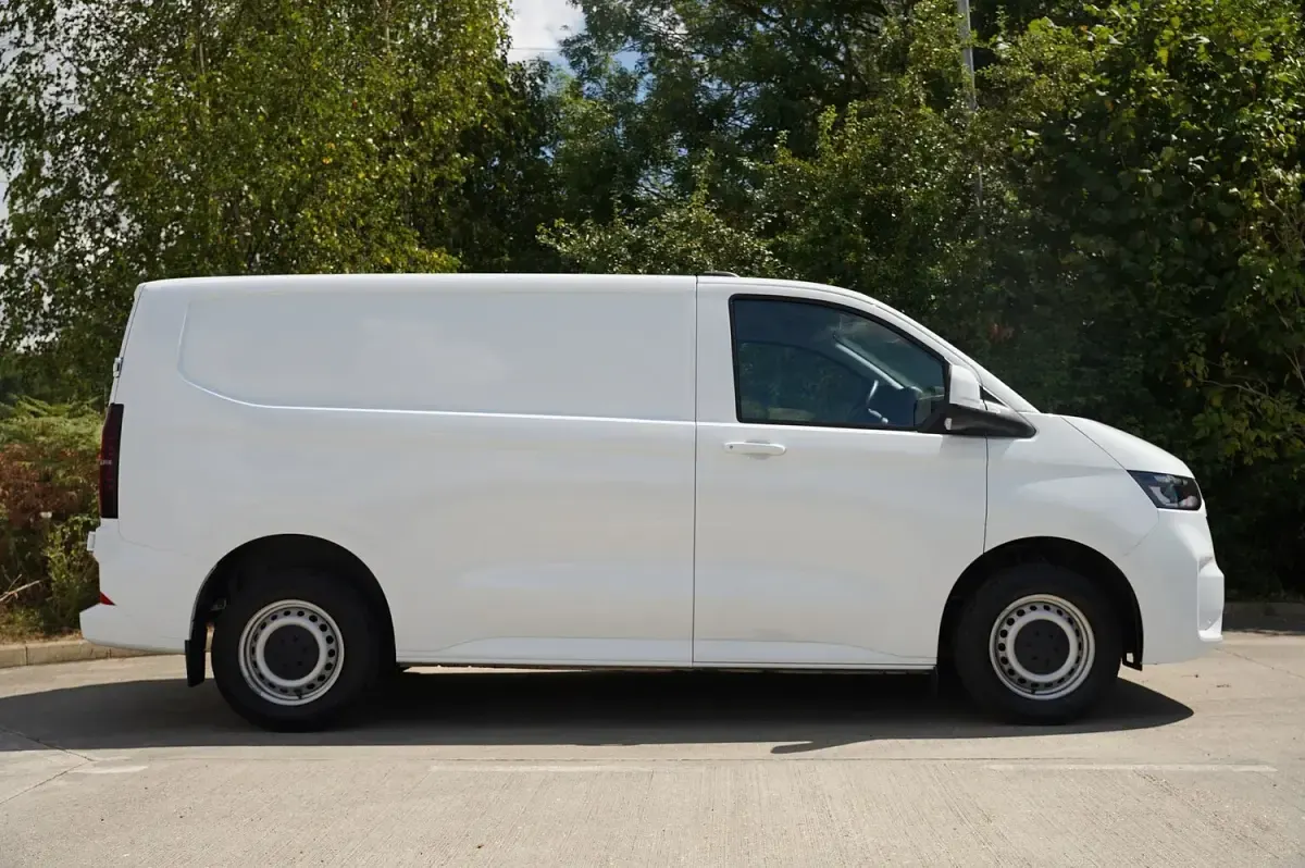 Used VW T7 2025 White Van