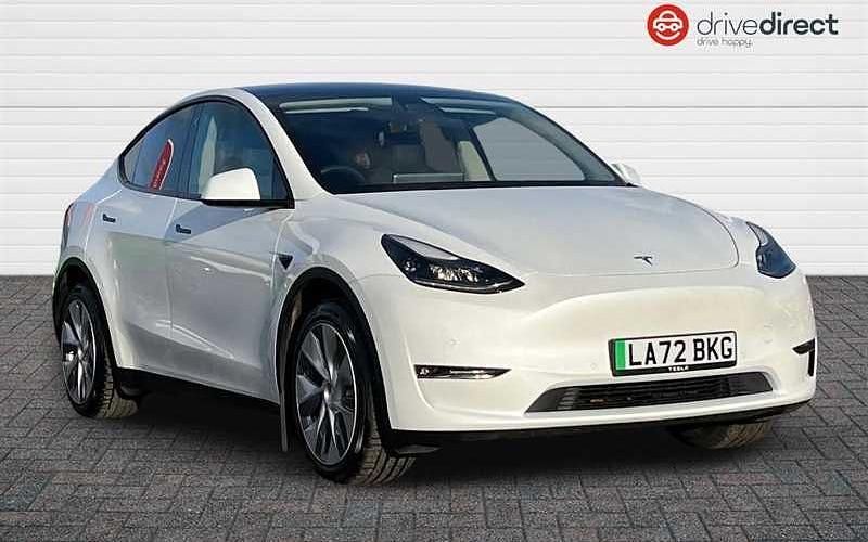 Used 2025 Tesla Model Y Long Range AWD SUV | £23,900 (Super price) - Image 1/4