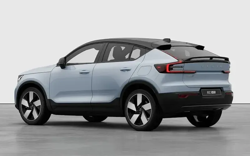 New Volvo EC40 Ultra 185 kW (252 HP) 2026 SUV