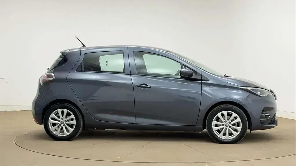 Usado Renault Zoe Iconic 100 kW (136 HP) 2022 Cinzento Citadino