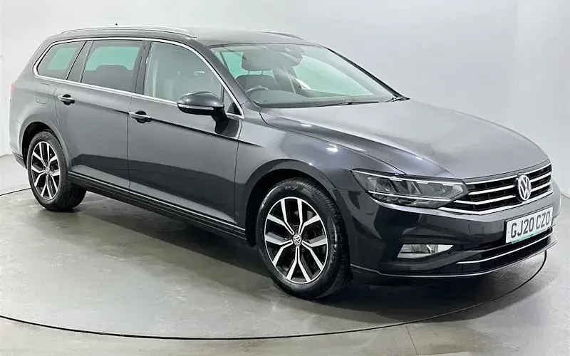 Used VW Passat SEL 150 HP (110 kW) 2023 Estate