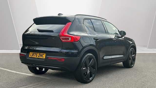 Used Volvo XC40 Plus 194 HP (142 kW) 2026 SUV