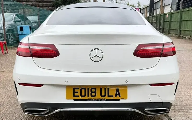 Used Mercedes E220 AMG Line Premium 194 HP (142 kW) 2020 Coupe