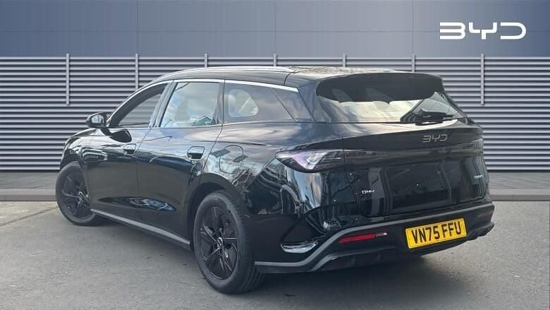 Used BYD Seal Boost 184 HP (135 kW) 2025 Black Estate