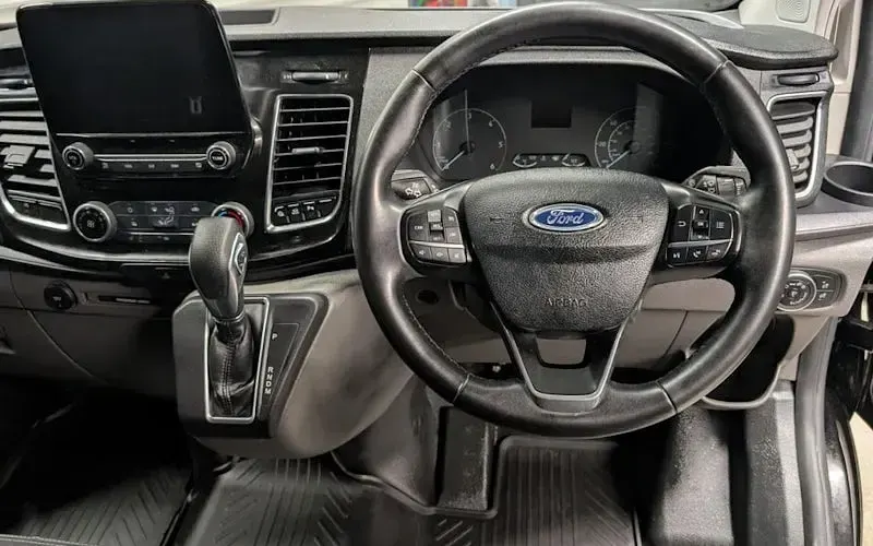 Used Ford Transit Custom Limited 131 HP (96 kW) 2023 Black Van