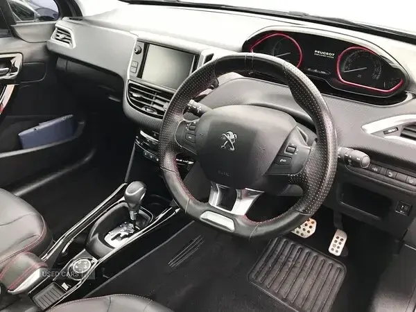Used Peugeot 2008 GT-line 129 HP (94 kW) 2019 Grey SUV