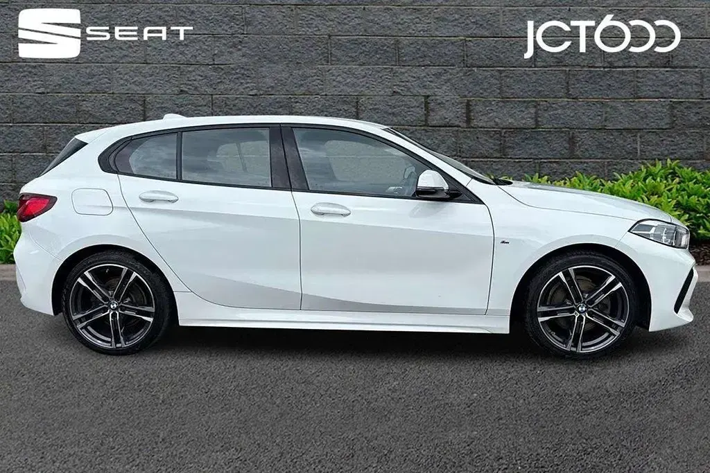 Used BMW 116 M Sport 113 HP (83 kW) 2023 White Hatchback
