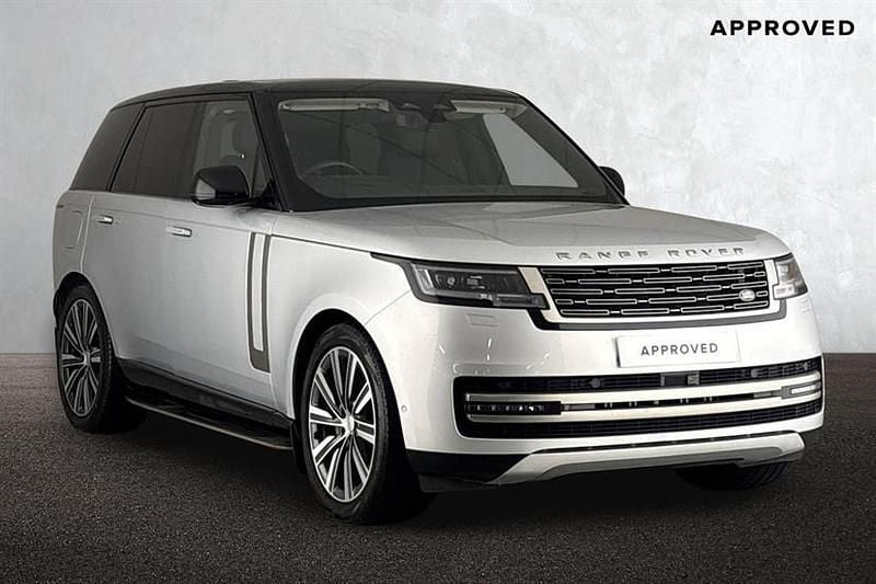 Used Land Rover Range Rover HSE 300 HP (220 kW) 2023 Hakuba silver SUV