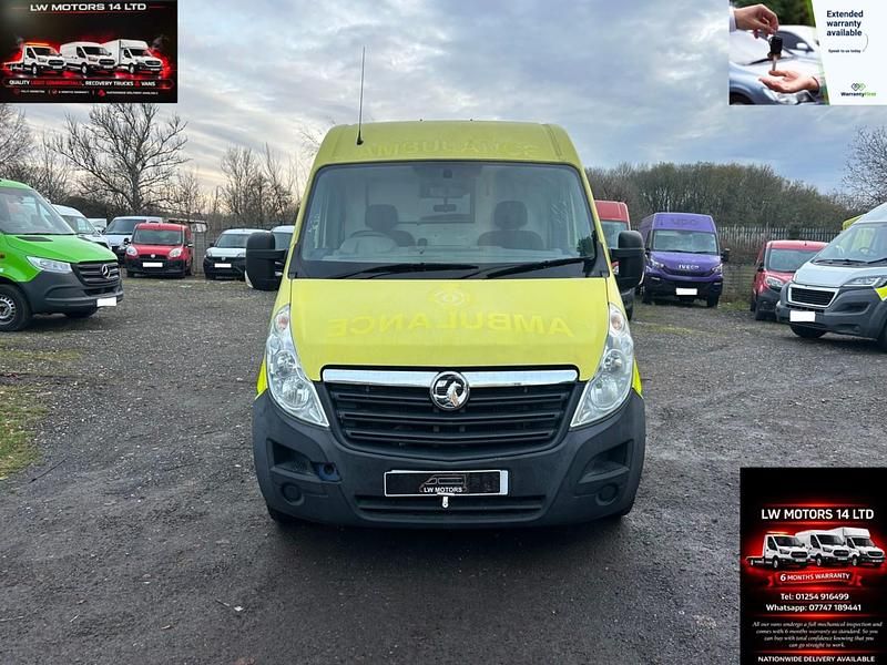 Second-hand Vauxhall Movano 123 CP (90 kW) 2016 Galben Monovolum