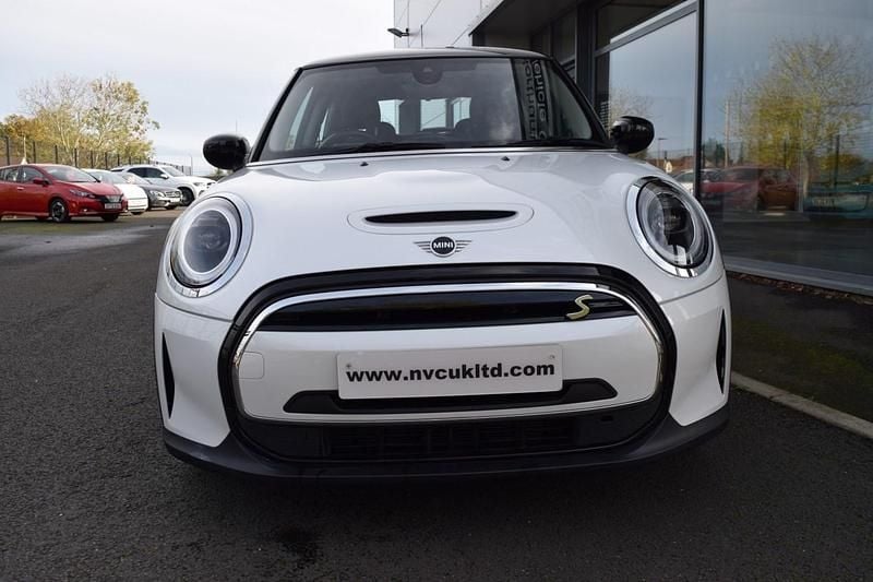 Used Mini Cooper S Hatch 135 kW (184 HP) 2023 White Hatchback