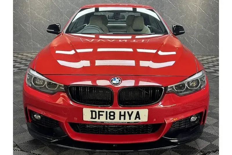 Begagnad BMW 420 M Sport 2018 Röd Cab