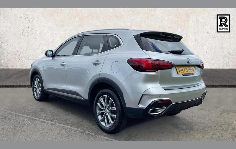 Used MG HS SE 162 HP (119 kW) 2023 Silver SUV