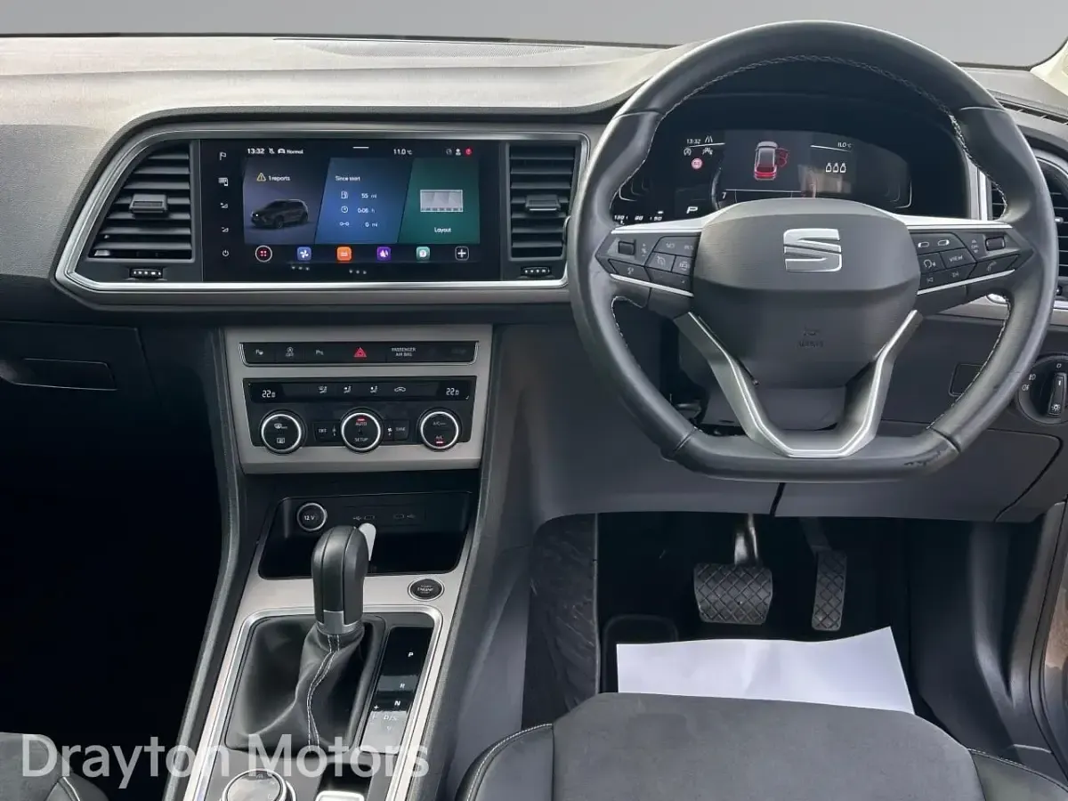 Usado Seat Ateca Xperience 150 HP (110 kW) 2024 Cinzento SUV