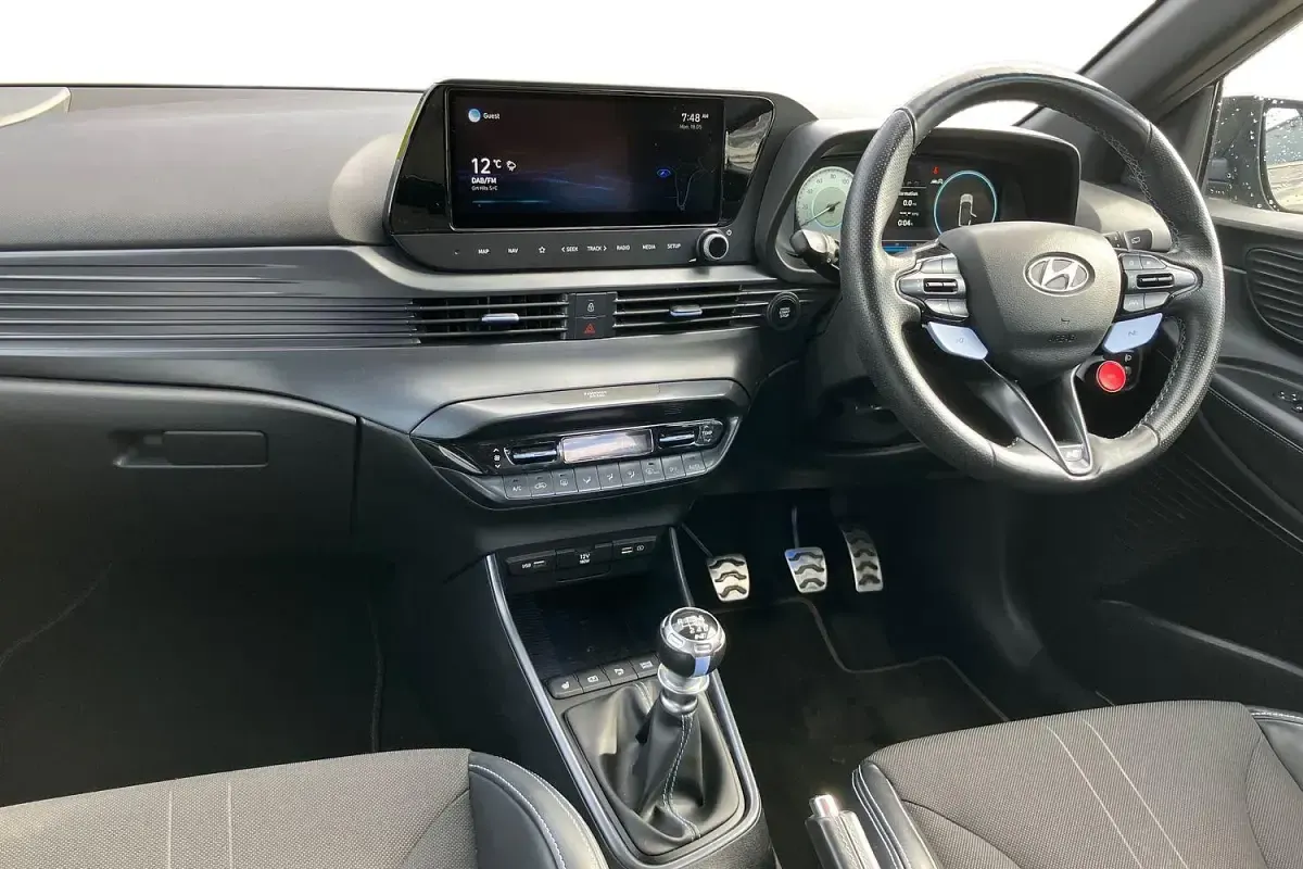 Używany Hyundai i20 204 KM (150 kW) 2022 Czarny Hatchback