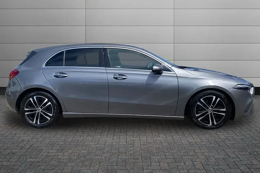 Used Mercedes A180 Executive 148 HP (108 kW) 2025 Mountain grey Hatchback