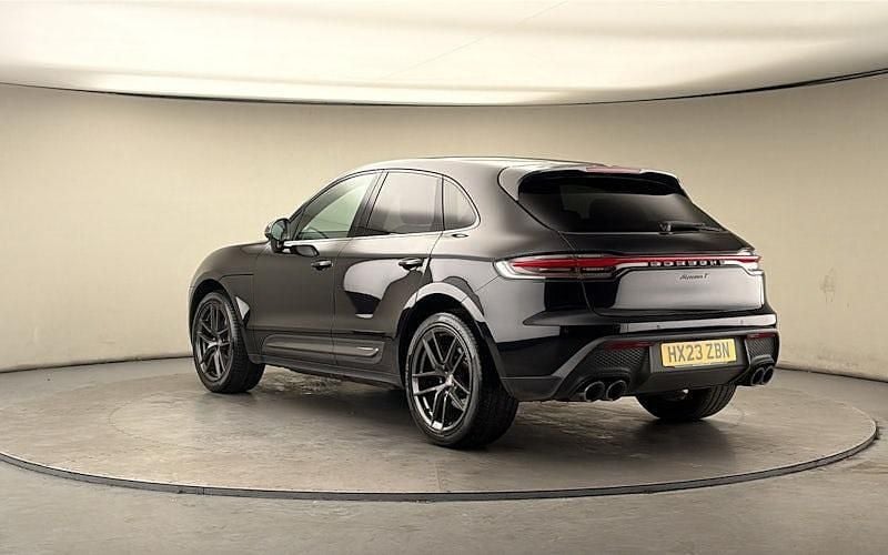 Used Porsche Macan 265 HP (194 kW) 2025 SUV