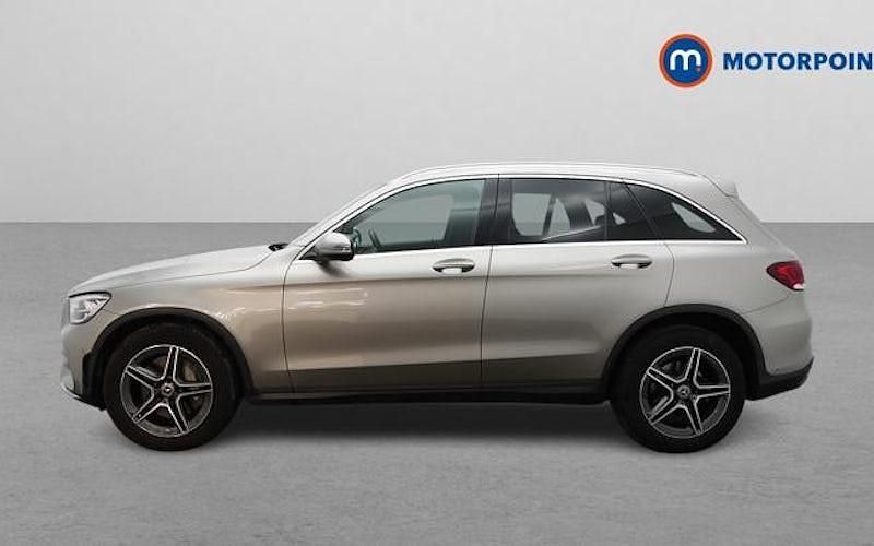 Used Mercedes GLC220 AMG line 194 HP (142 kW) 2022 Estate