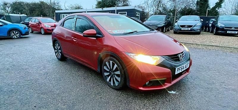 Used Honda Civic SE Plus 2014 Red Hatchback