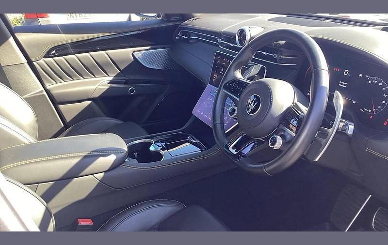 Used Maserati Grecale 325 HP (239 kW) 2024 Grey SUV